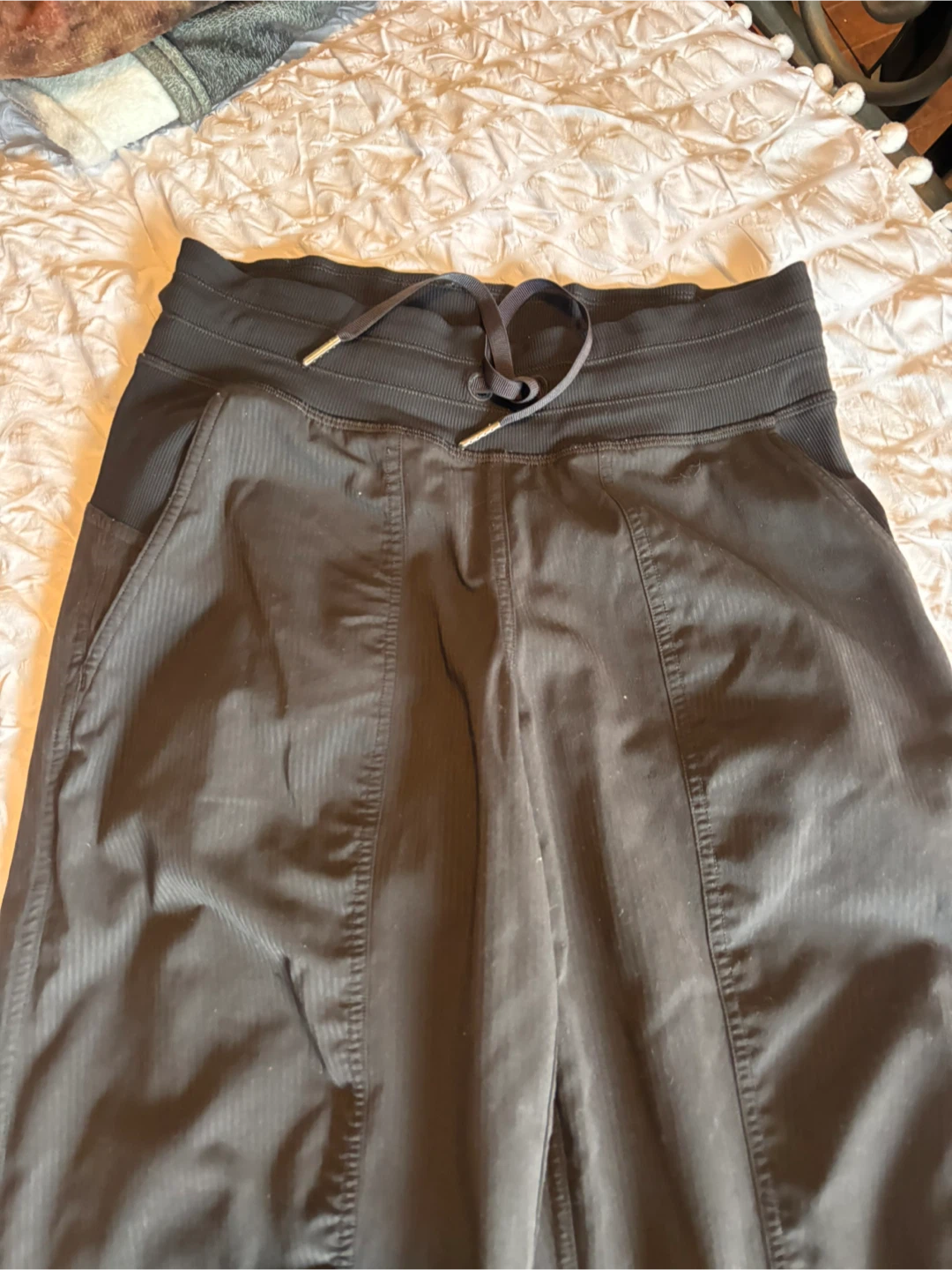 Lululemon Dance Studio Jogger, size 4, mid-rise - photo 5