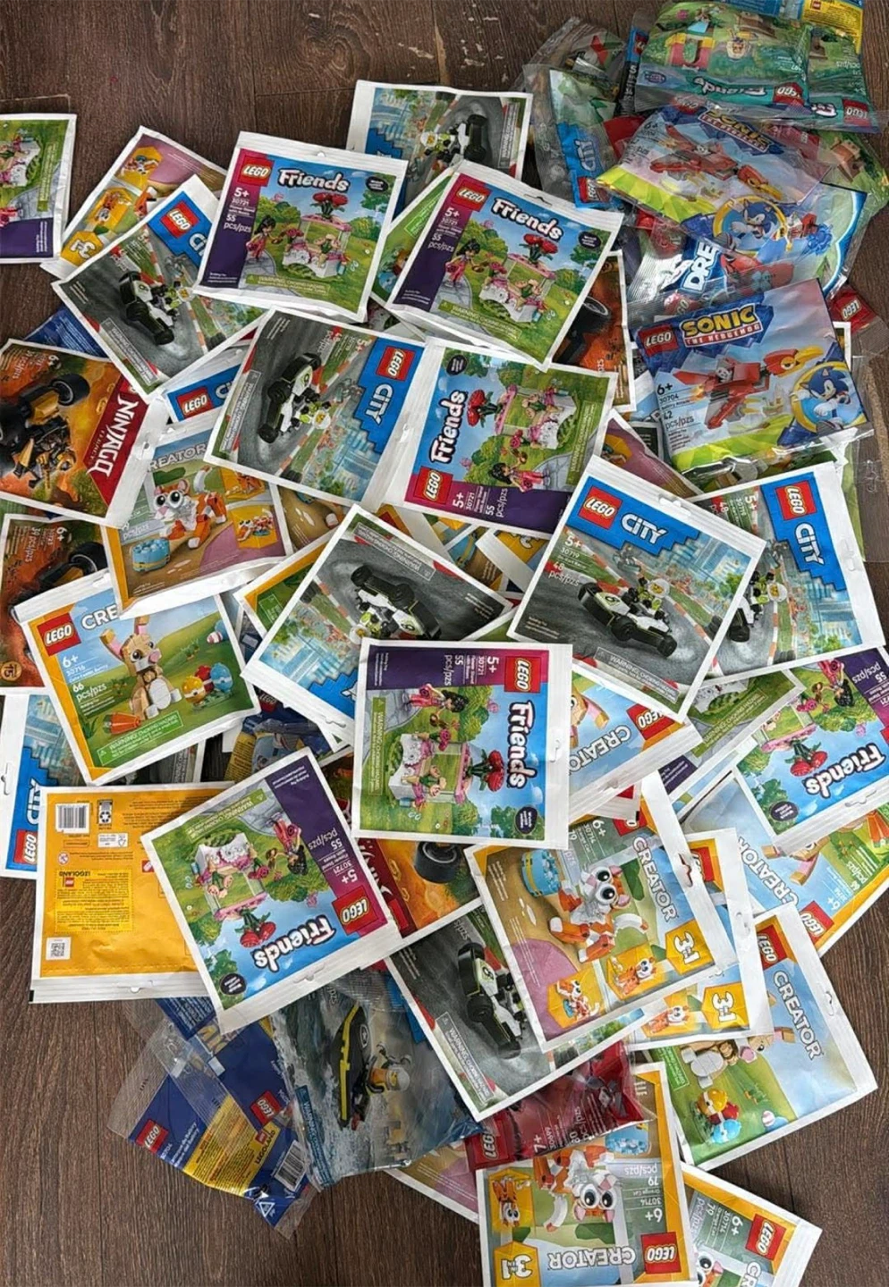 Assorted Lego Polybags 400 pcs $3 each or take all $1100