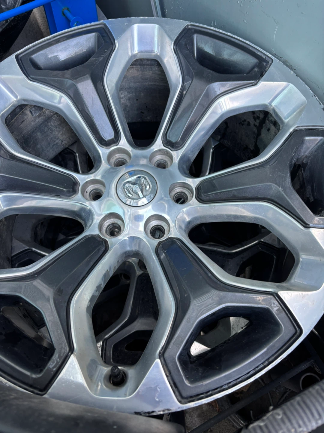 OEM 22” Dodge Ram Wheels – Laramie / Limited – Set of 4