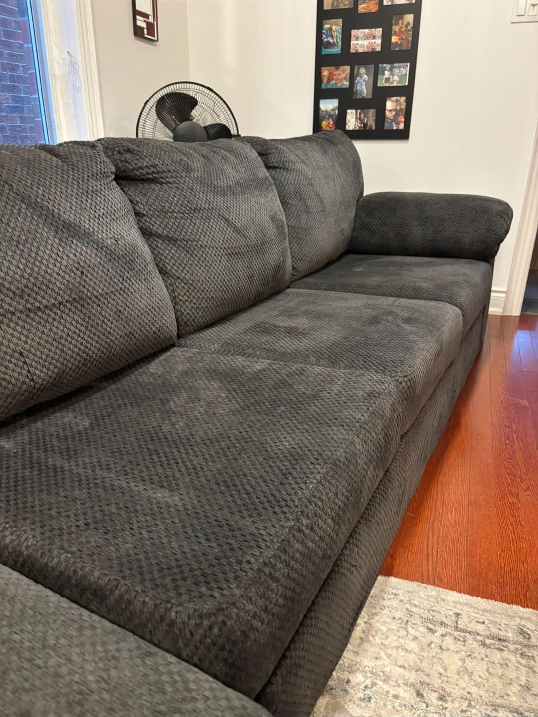 Sectional Couch - photo 3