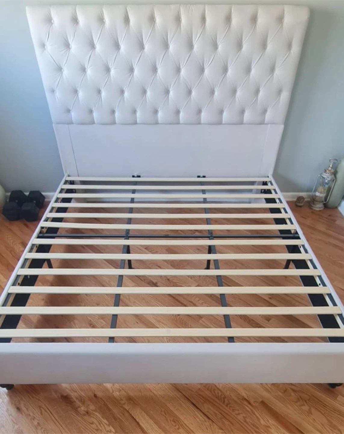 Tufted Upholstered Bed Frame with Headboard - photo 3