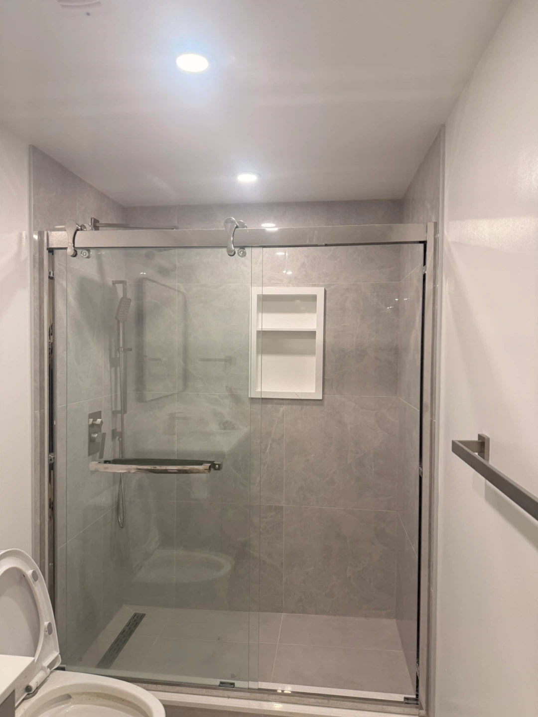 Private Basement For Rent - photo 5