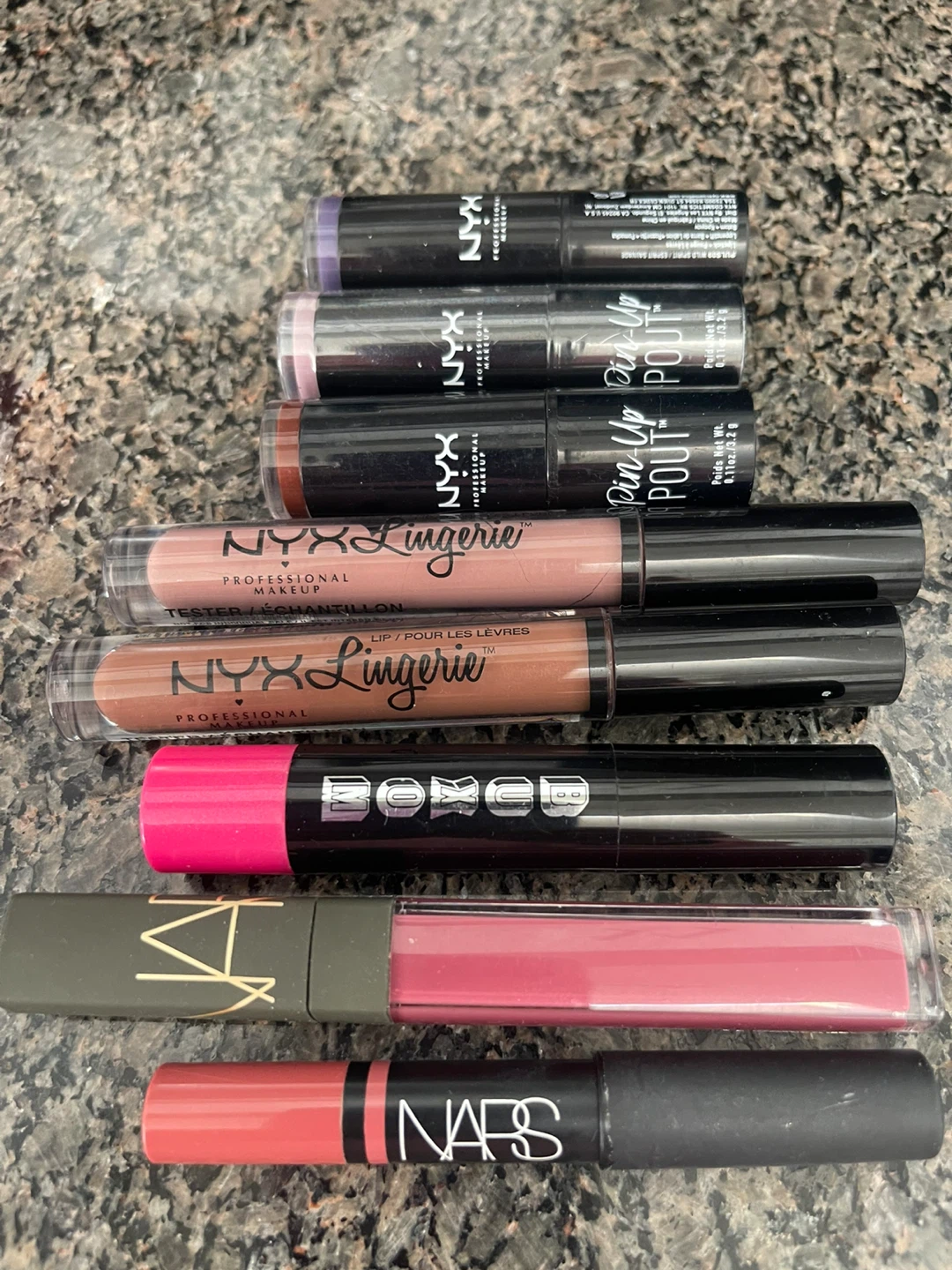 Mixed Lot: NARS, bareMinerals, Buxom Lip Products - photo 3