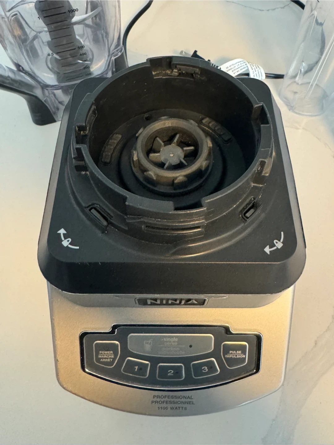 Ninja Professional Blender + 4 cups (Used) - photo 2