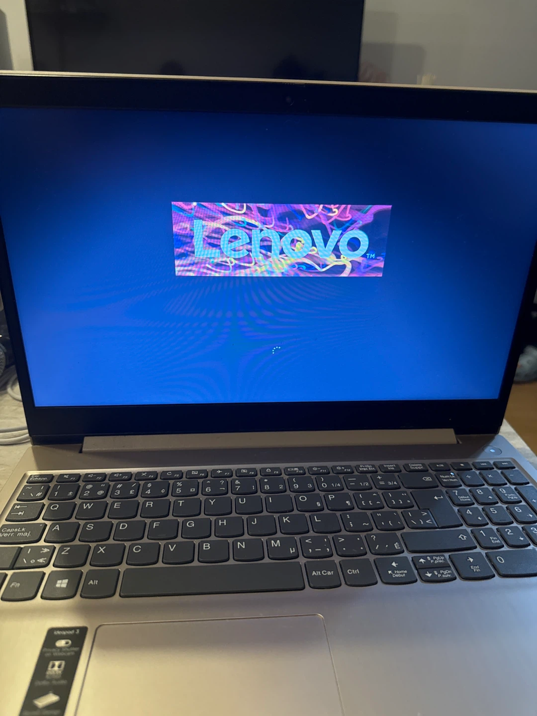 Lenovo Ideapad 3