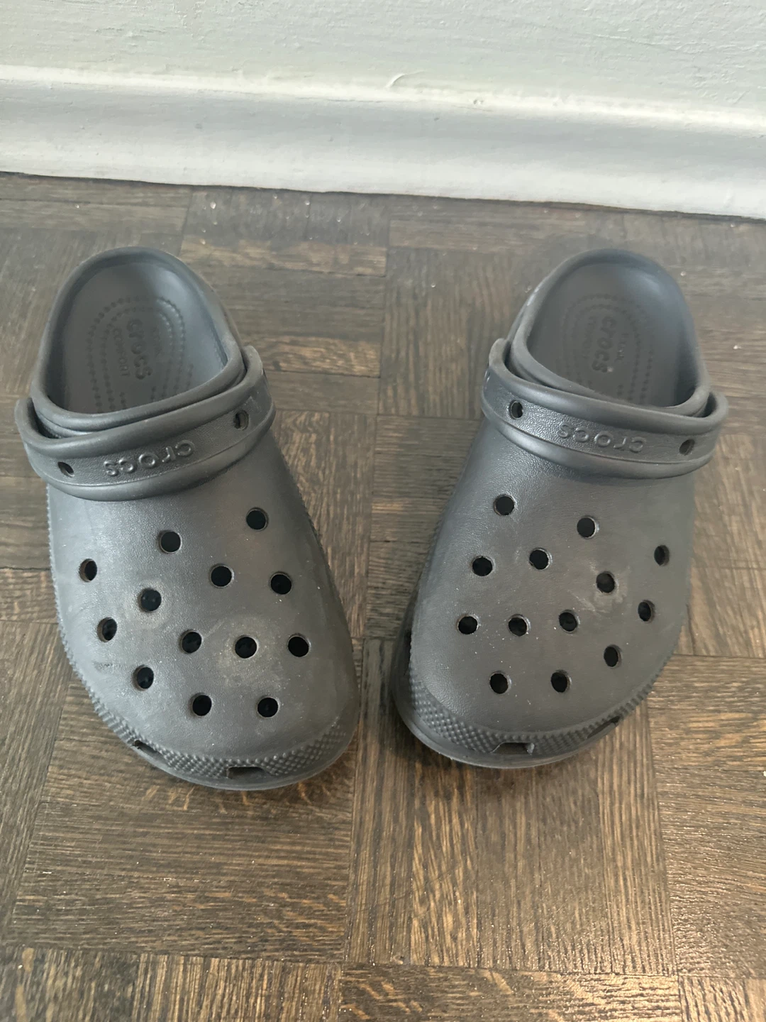Crocs Women's Size 6 Clogs with Charms - First Come First Given - photo 3