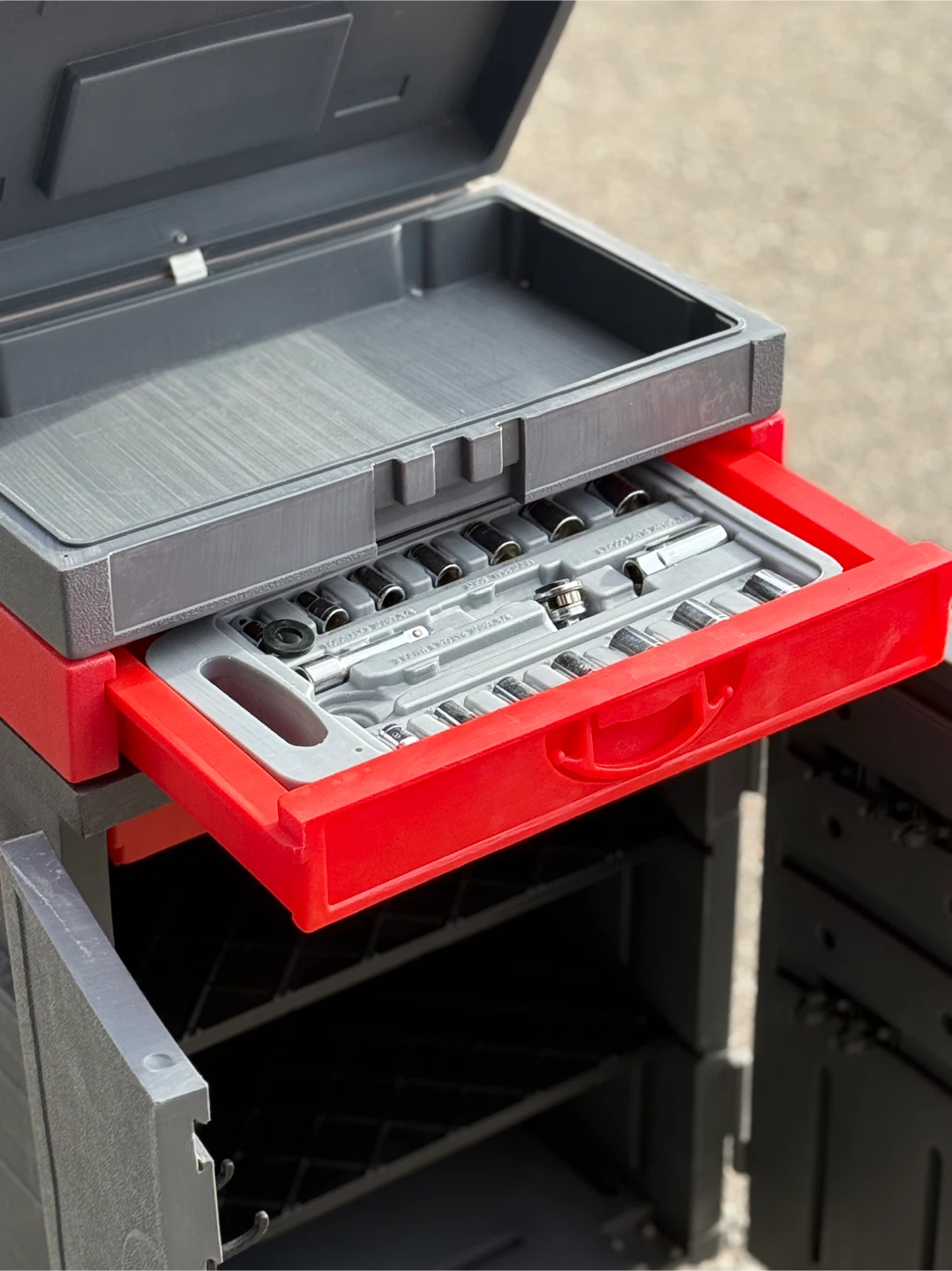 Tool Chest/Cart with Socket Set - photo 3