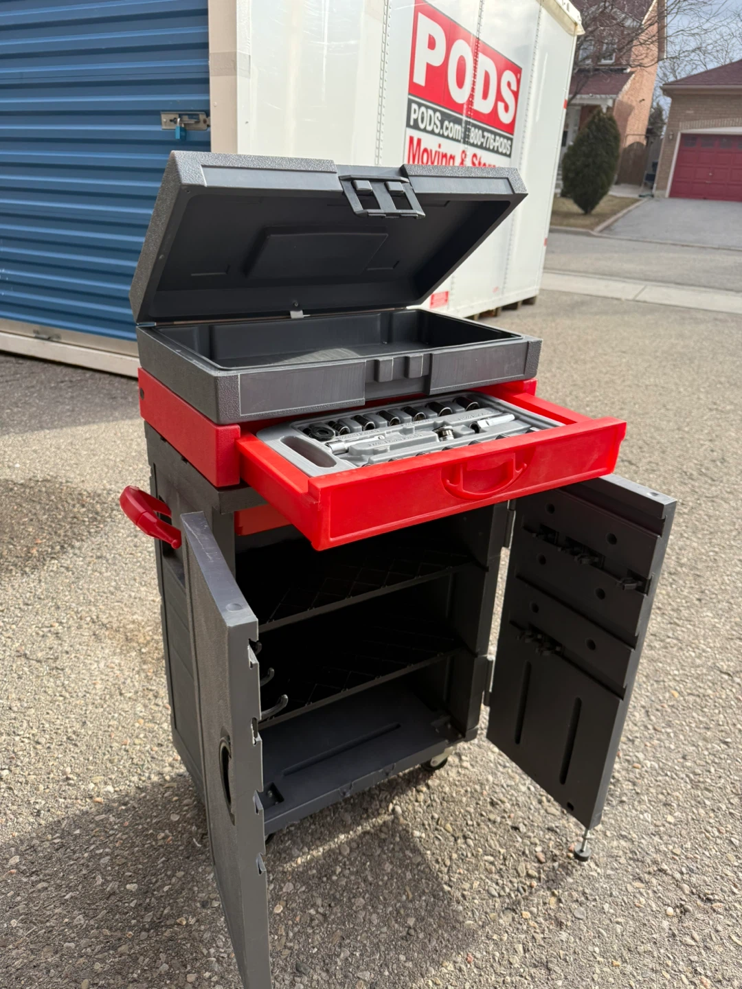 Tool Chest/Cart with Socket Set - photo 2