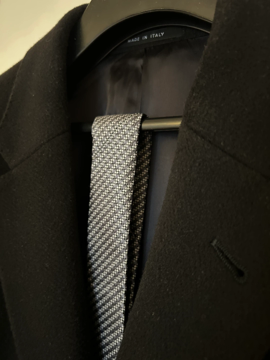 ARMANI Men’s Coat & Tie (Wool/Cashmere, 42R) - photo 3