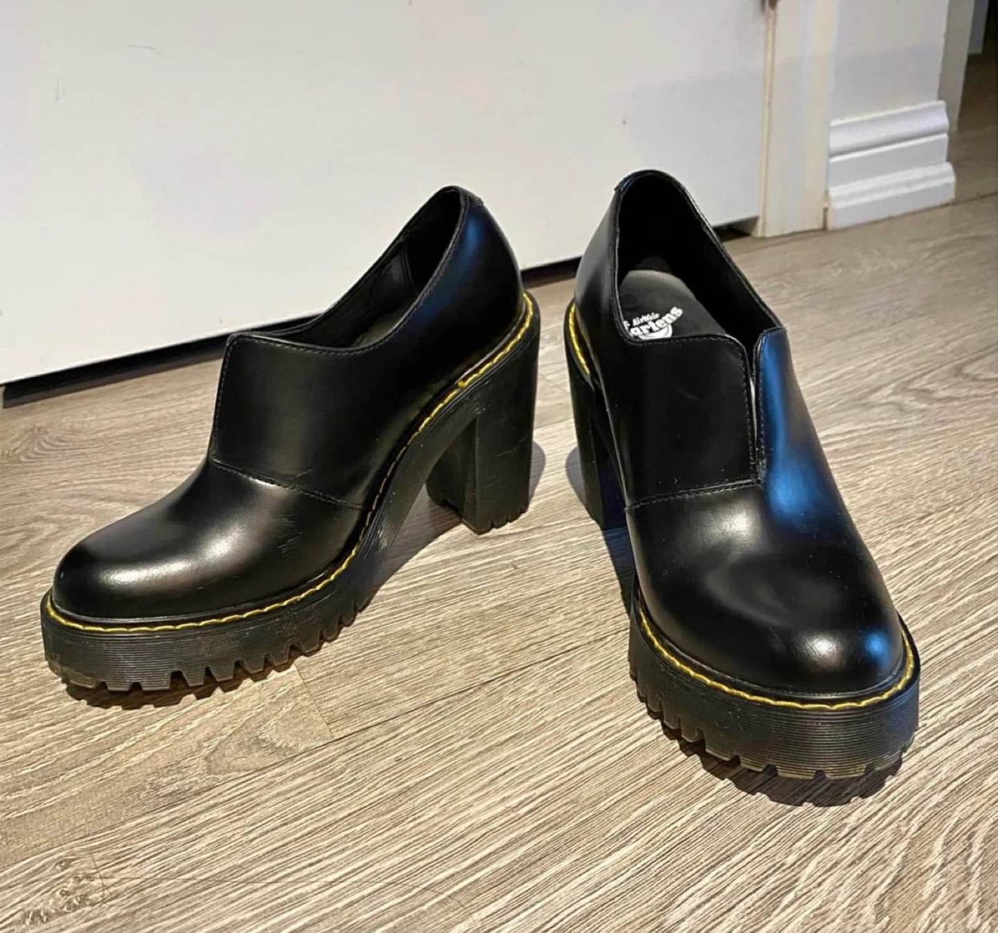 Dr. Martens Cordelia Black Heels US 7