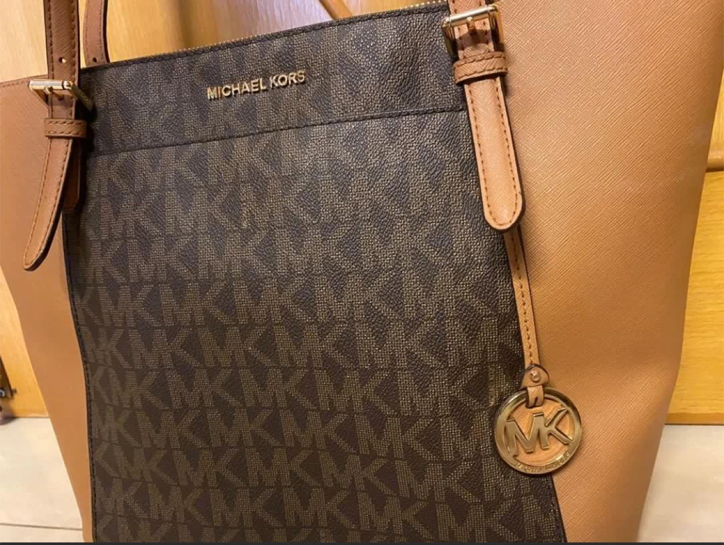 Michael Kors Tote Bag - photo 2