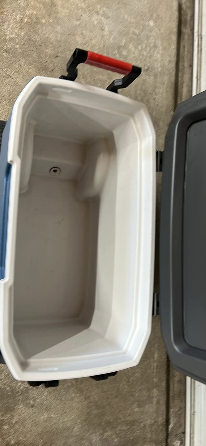 Coleman Rolling Cooler with Wheels - photo 2