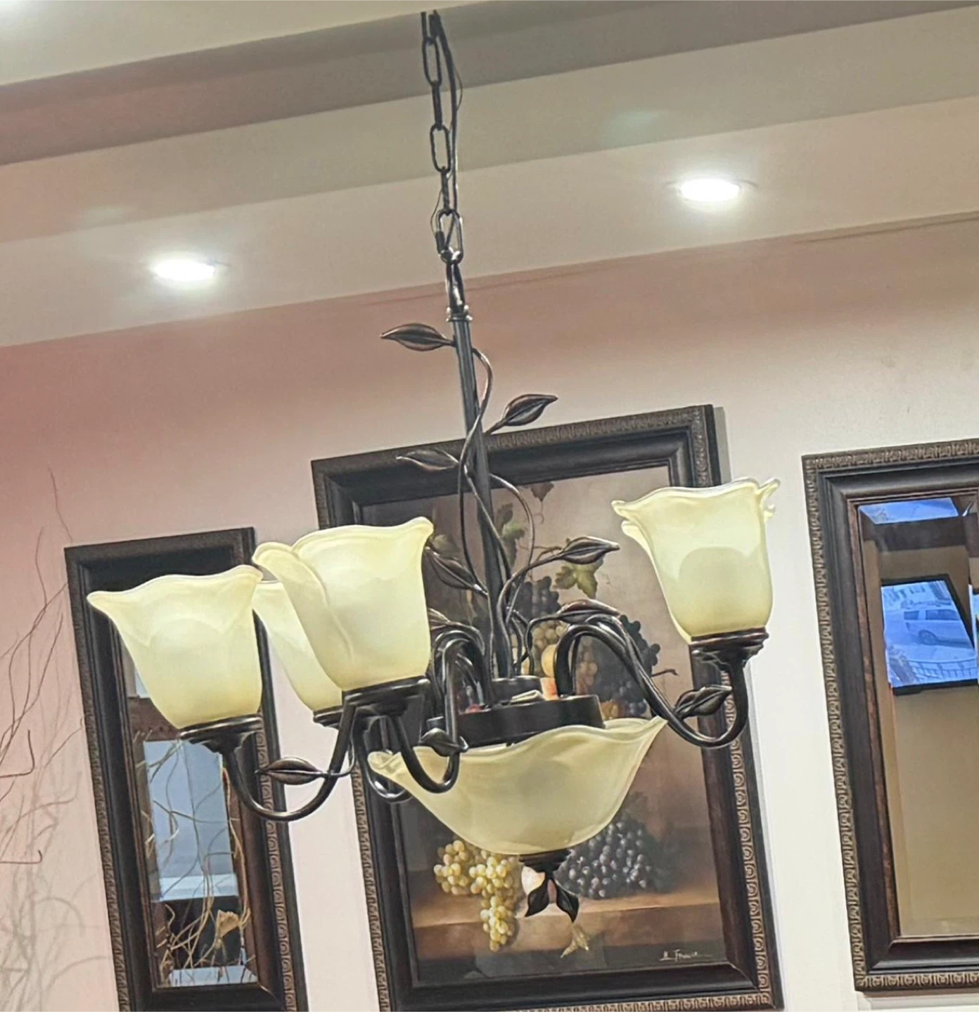 4-Light Chandelier with Frosted Glass Shades
