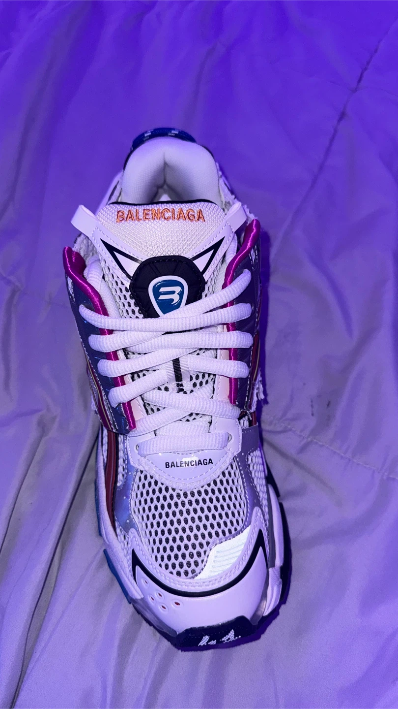 Balenciaga runners
