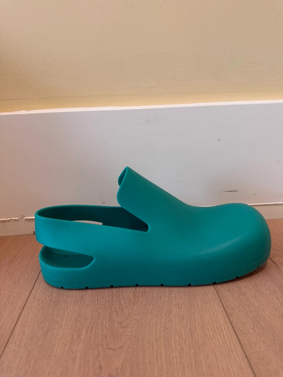 Bottega Veneta Puddle Rubber Sandals Size 41