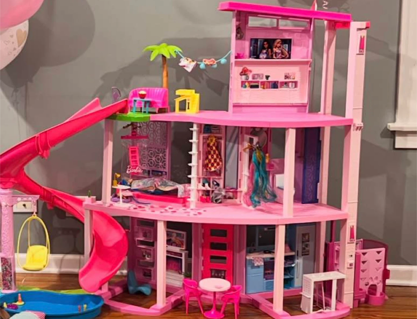 Barbie Dreamhouse Dollhouse