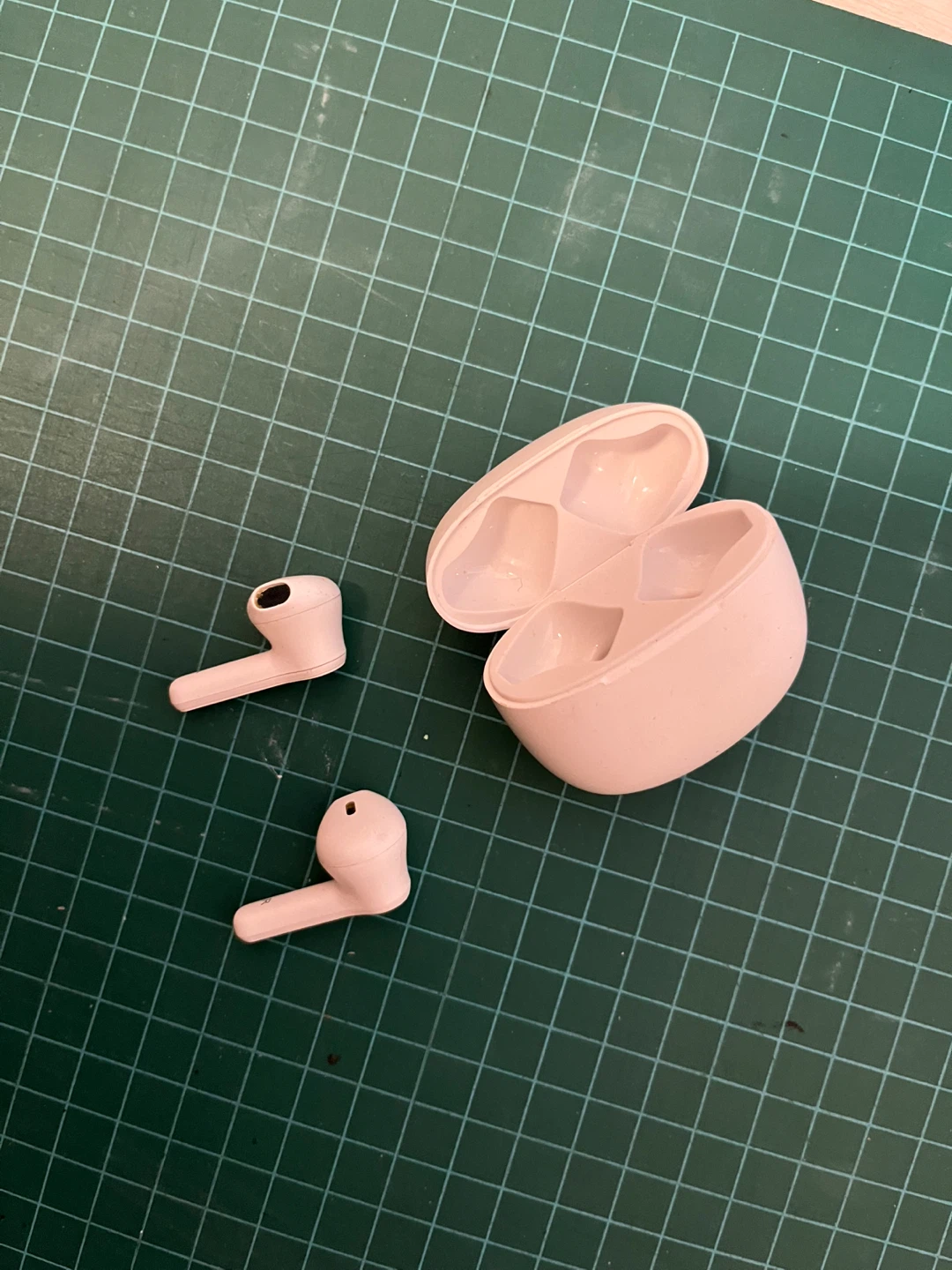 Wireless Earbuds with Charging Case