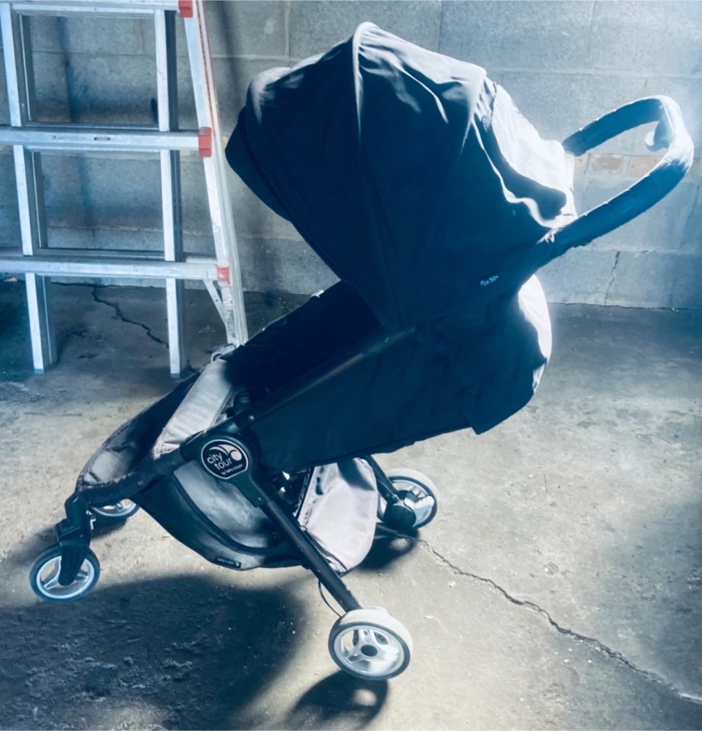 Baby Jogger City Tour LUX Stroller - photo 2