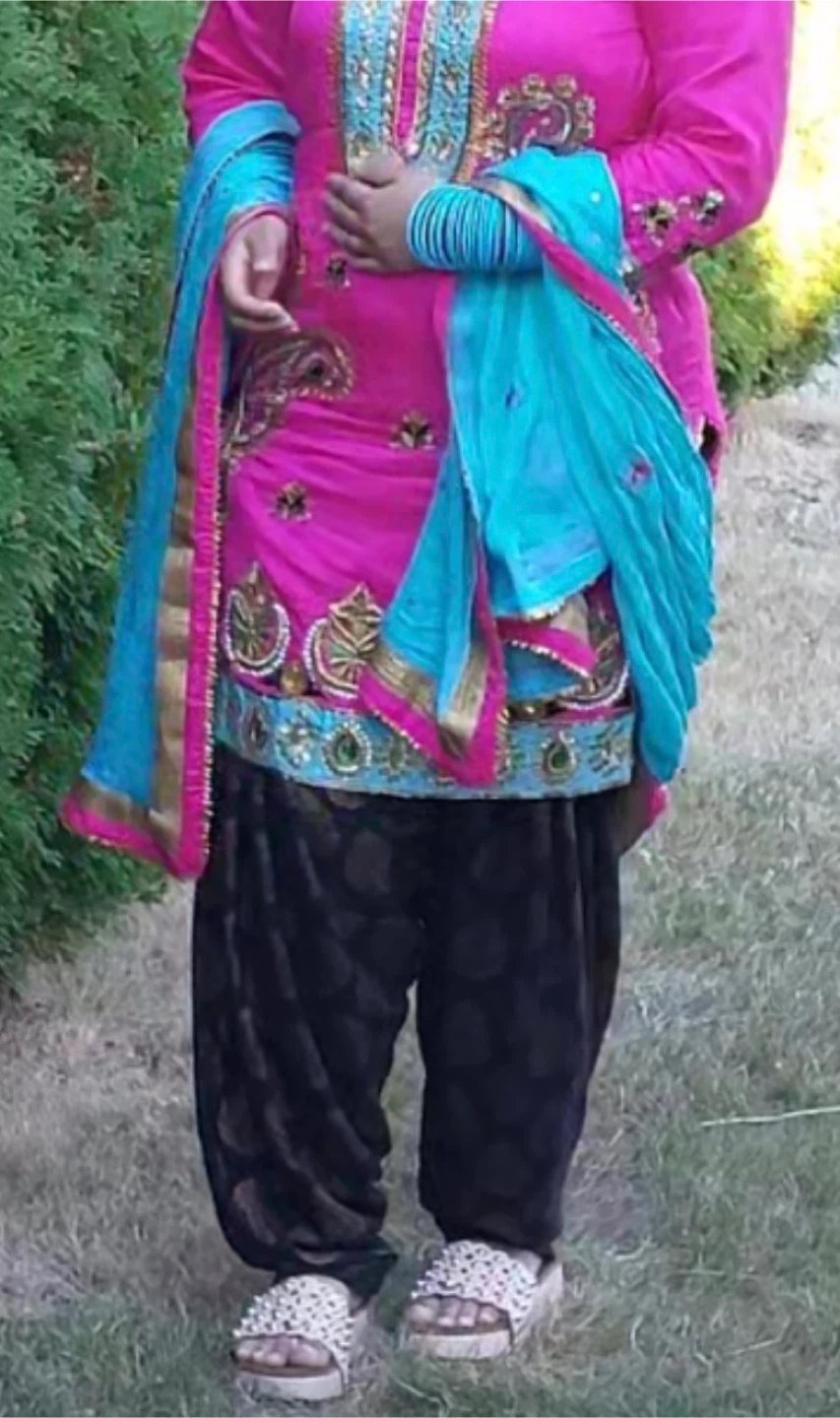 Women's Pink & Teal Embroidered Salwar Kameez - photo 2