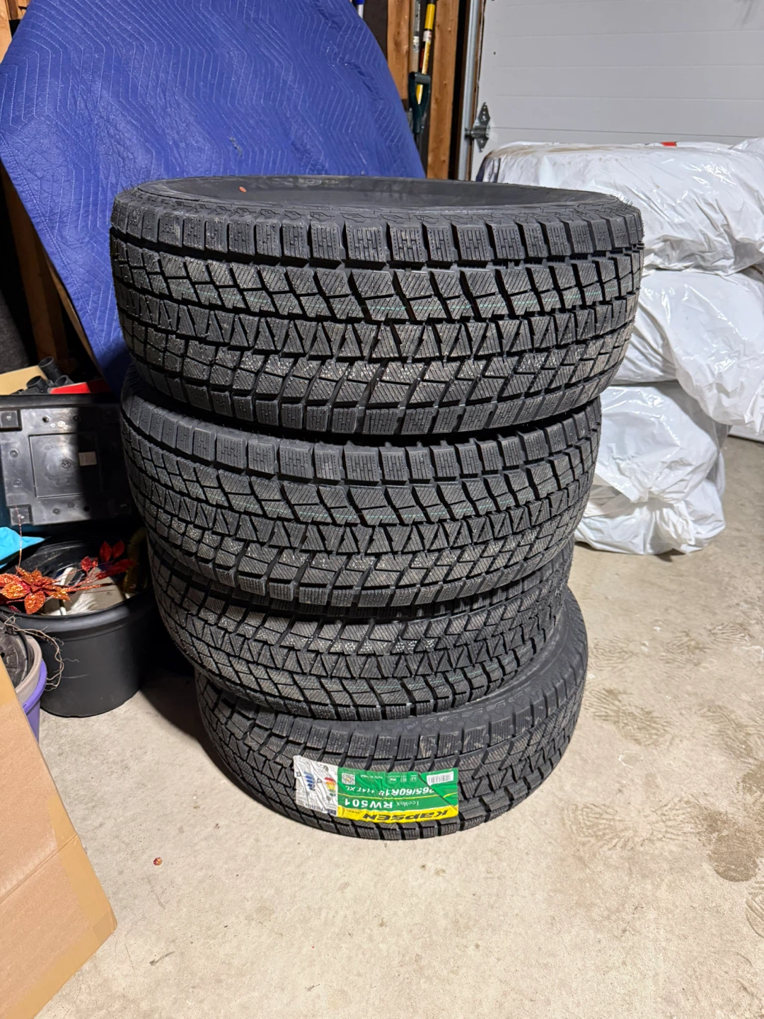 Kapsen RW501 IceMax Winter Tires - 265/60R18 114T XL