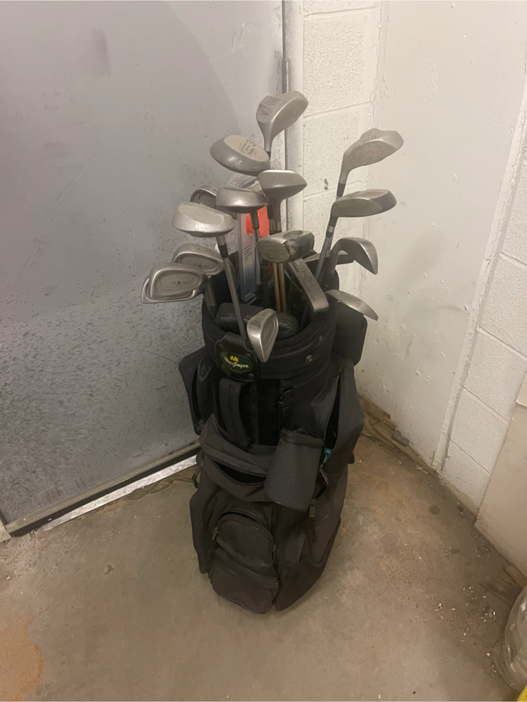 Wilson ProStaff and McGregor Golf Club Set with Bag - photo 2