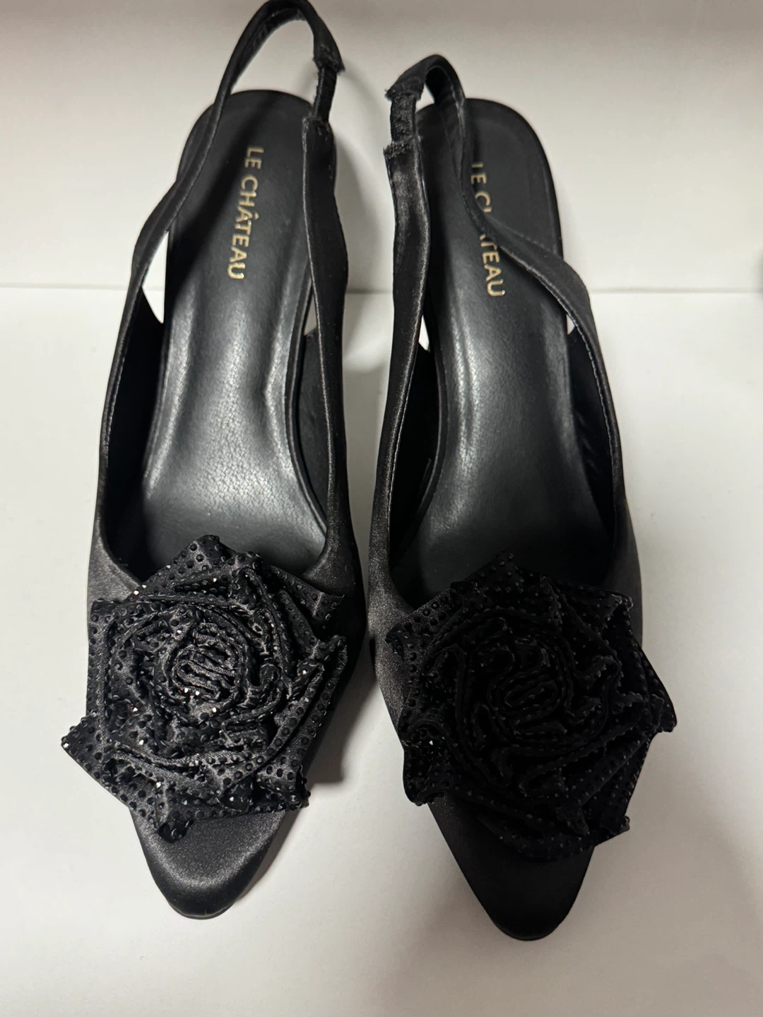 LE CHÂTEAU Black Slingback Heels