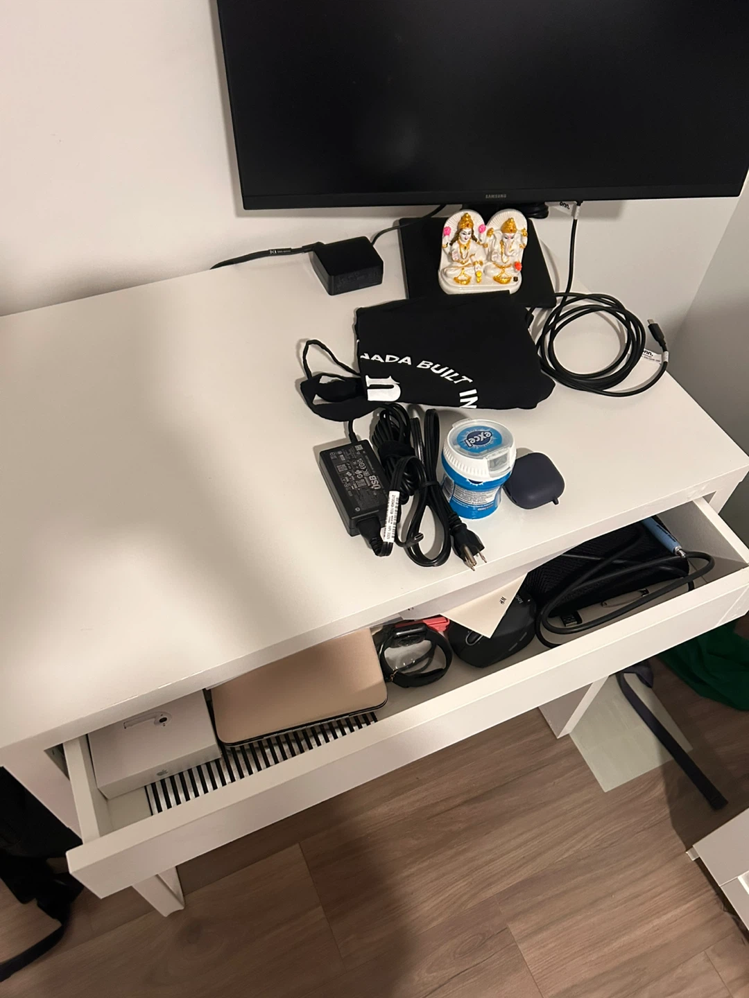 White Desk with Drawer - photo 3
