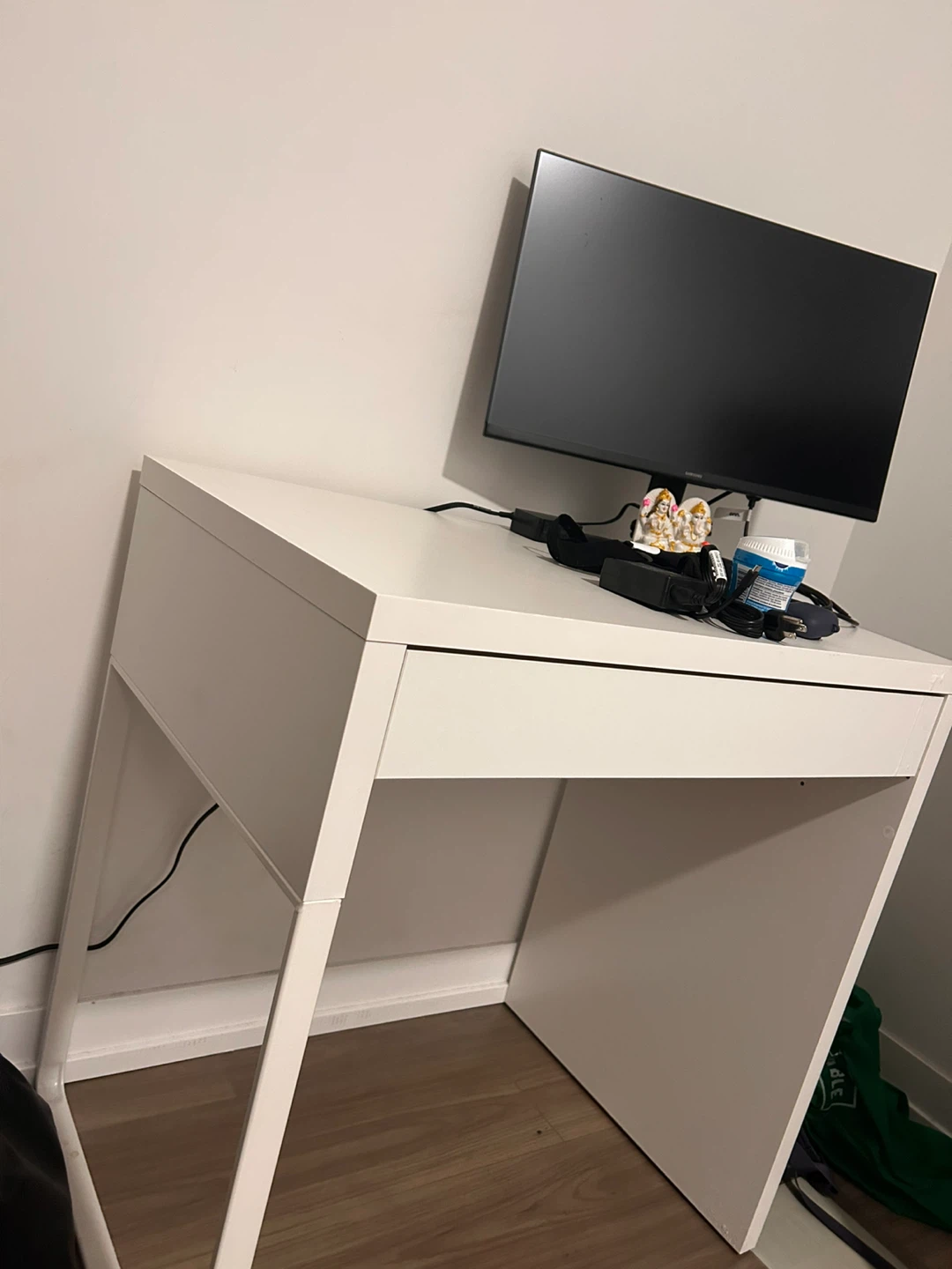 White Desk with Drawer - photo 2