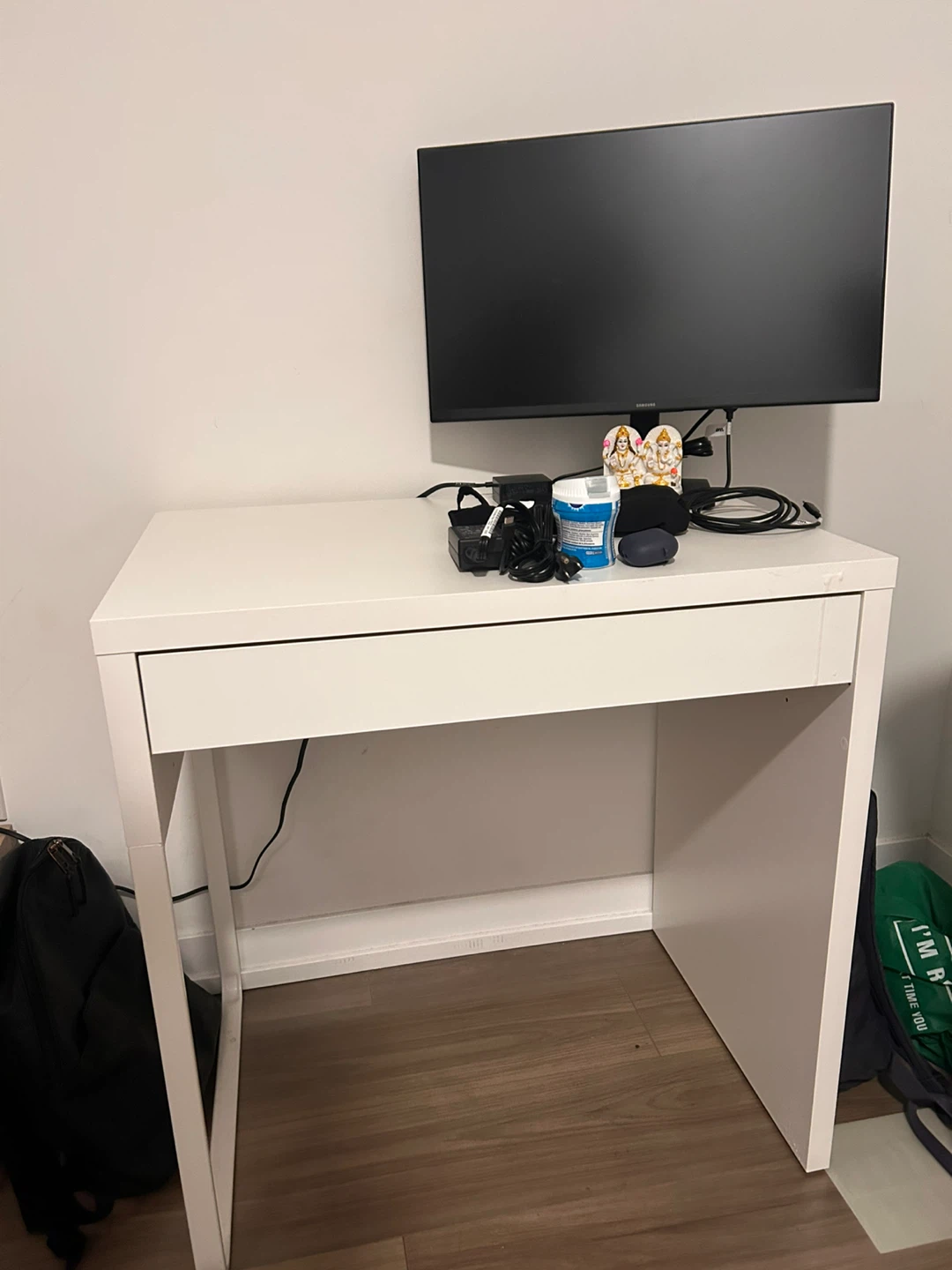 White Desk with Drawer - photo 4