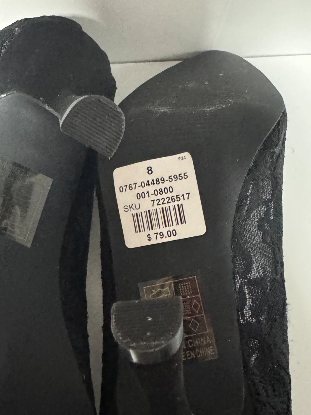 LE CHÂTEAU Black Lace Pointed Toe Heels - photo 5