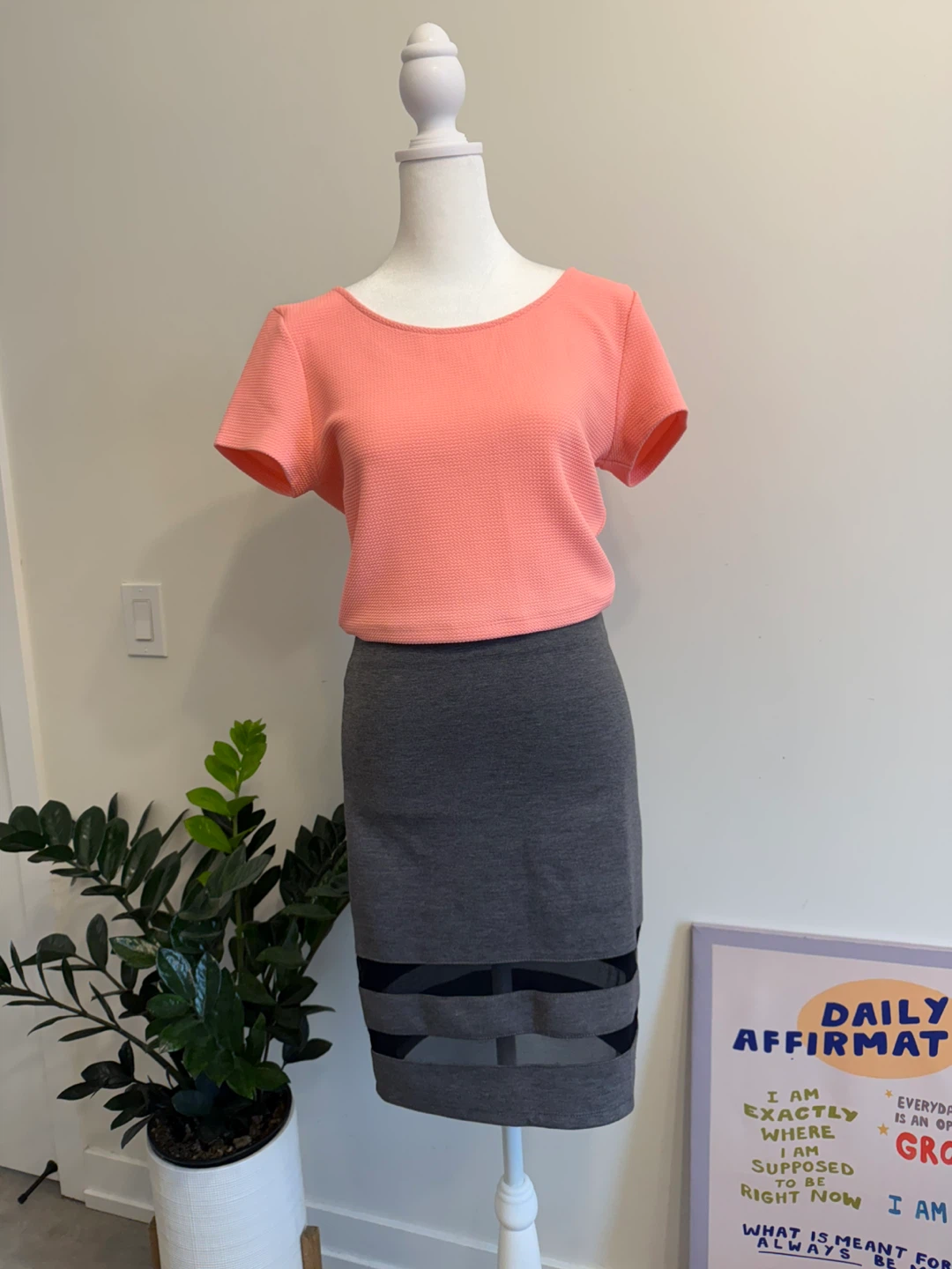 H&M Divided Textured Top - Size Medium