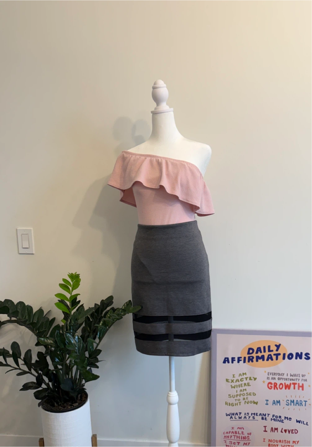 Pink Off-the-Shoulder Ruffle Bodysuit - photo 4