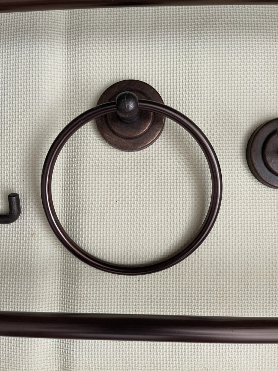 Bathroom Fixtures Set - Toilet Paper Holder, Towel Bars - photo 4