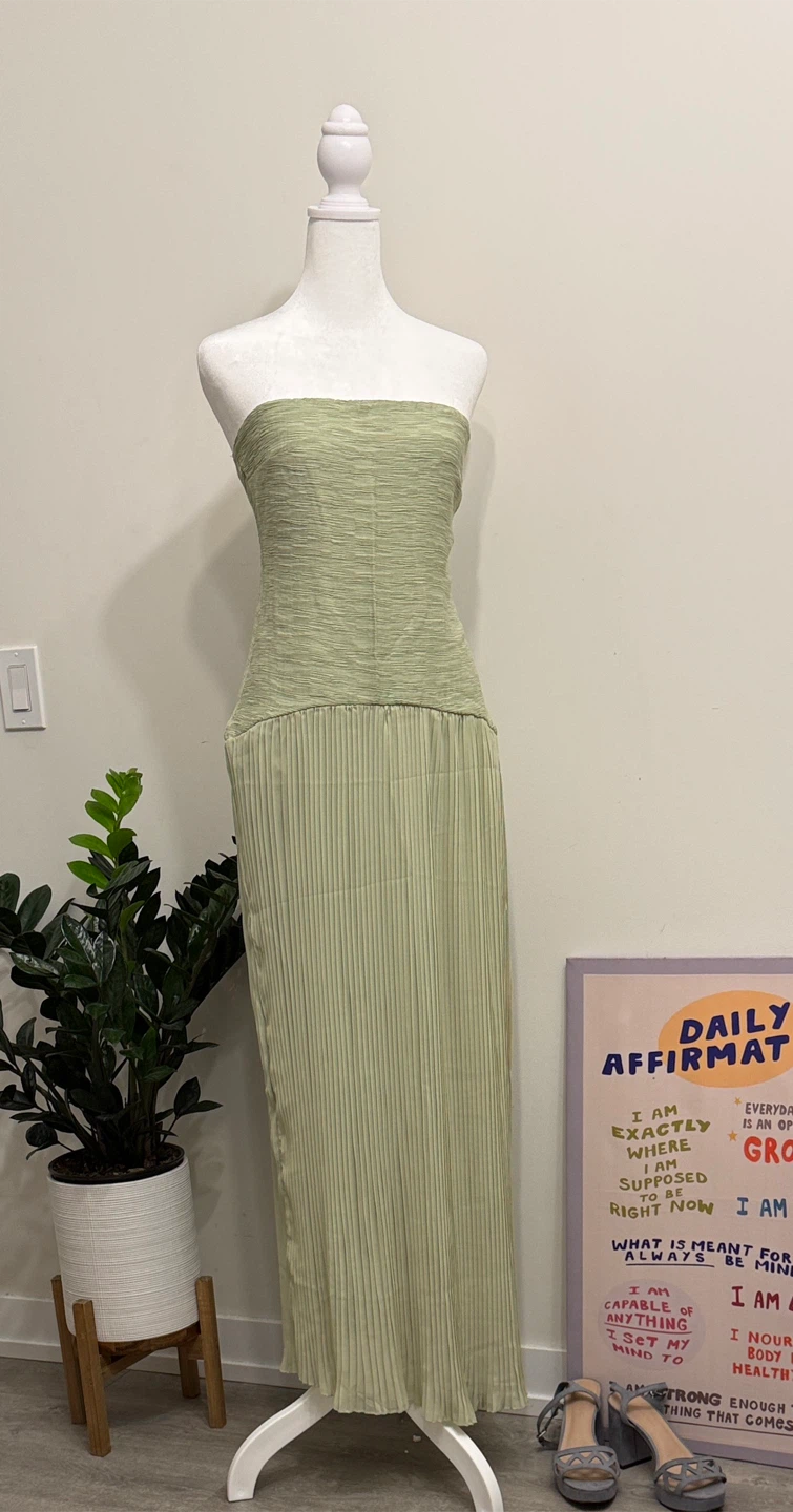 Strapless Pleated Maxi Dress