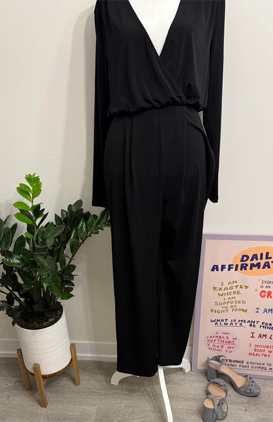 H&M Black Long Sleeve Jumpsuit Size S - photo 3