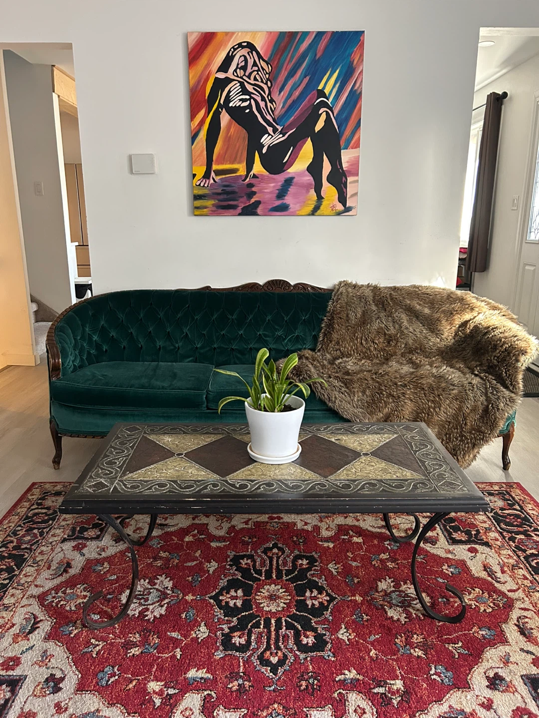 Decorative Coffee Table with Ornate Metal Legs - photo 3