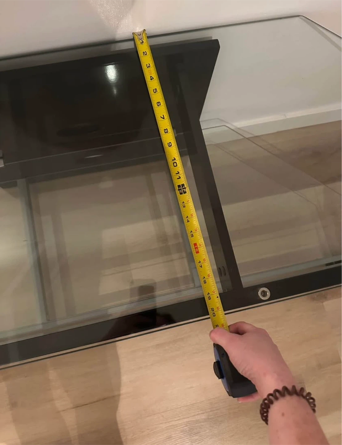 Glass and Wood TV Stand - photo 4