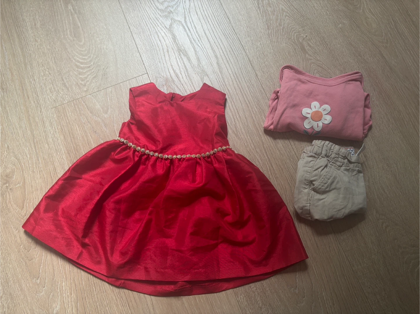 Bundle of Girls' Baby Clothes up to 2yrs - photo 2