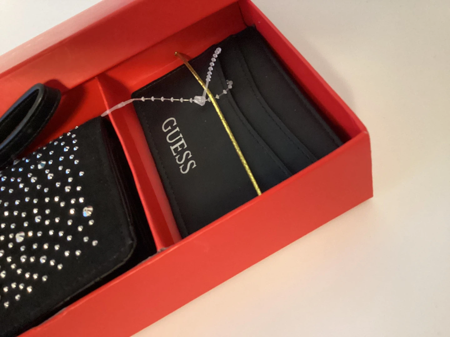 Guess new in box Wallet Set - photo 3