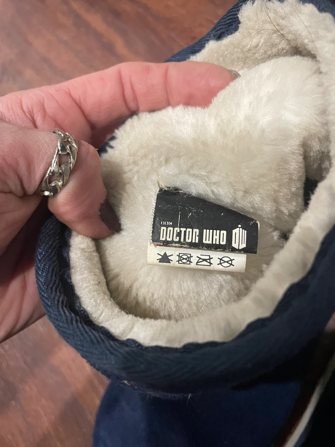 Doctor Who Police Box Slippers - Ladies Size 7 - photo 2