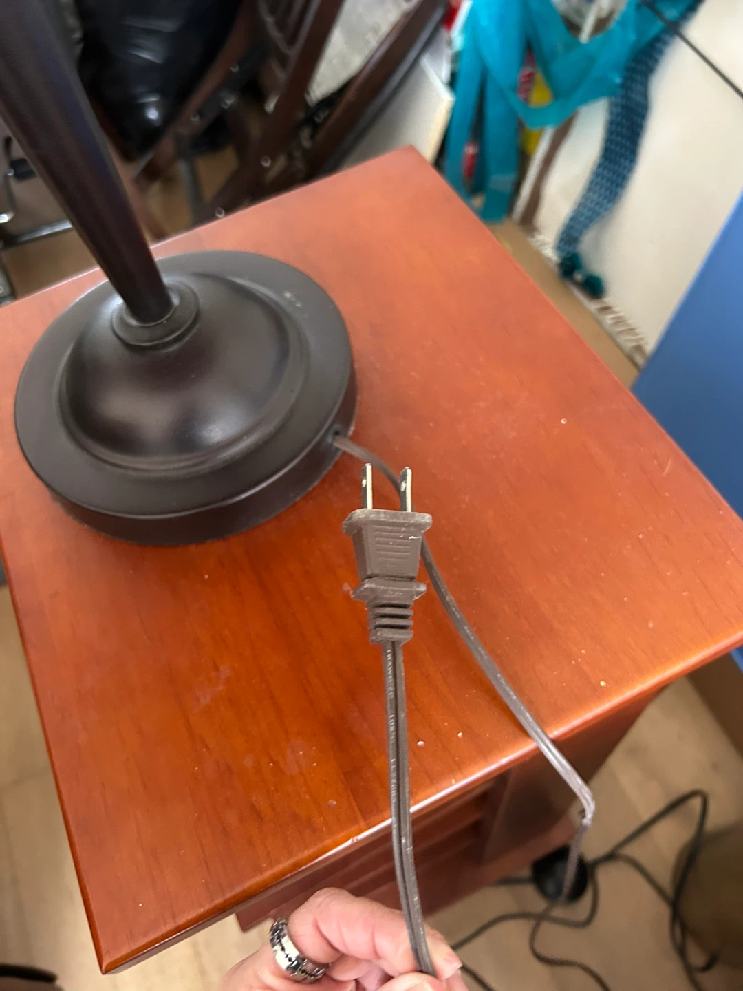 Table Lamp with Brown Shade - photo 2