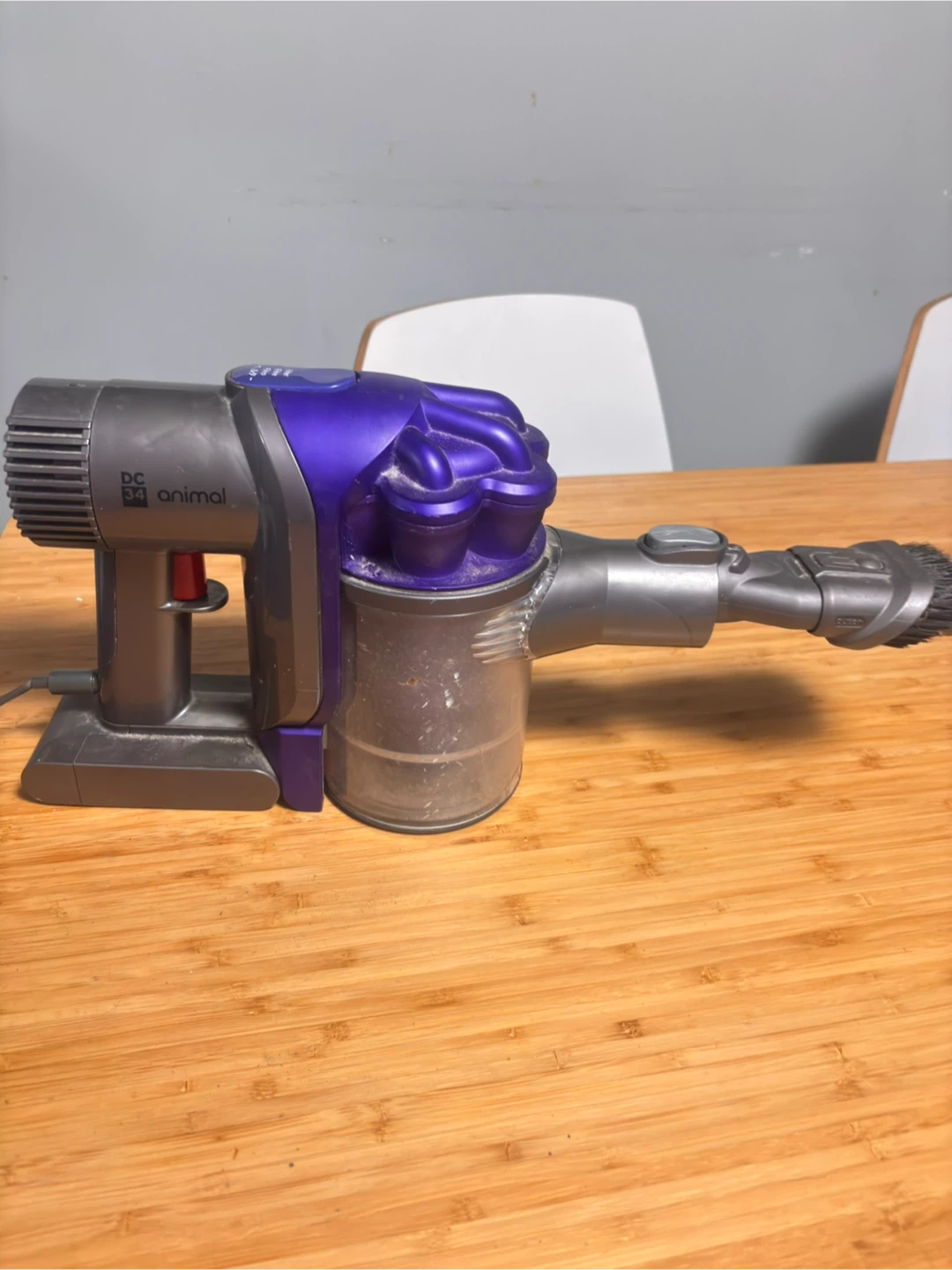Dyson Car+Boat Handheld Vacuum - photo 4