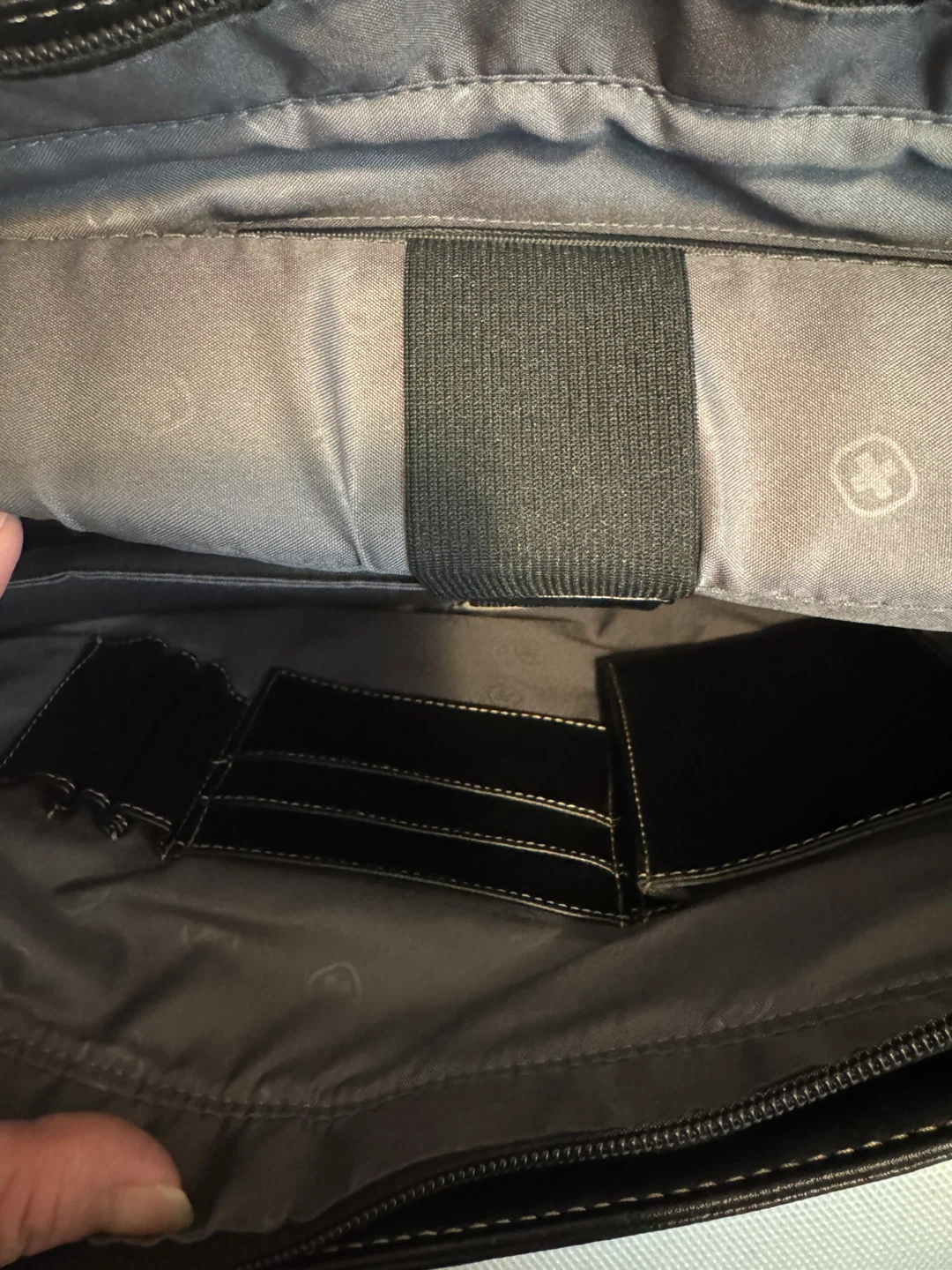 Swiss Gear Ladies Computer Briefcase - Fits most 15.6" Laptops - photo 4