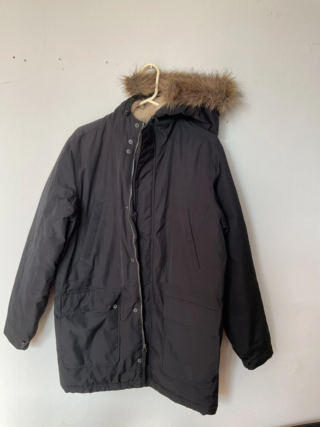 Old Navy Black Parka Jacket - Size M