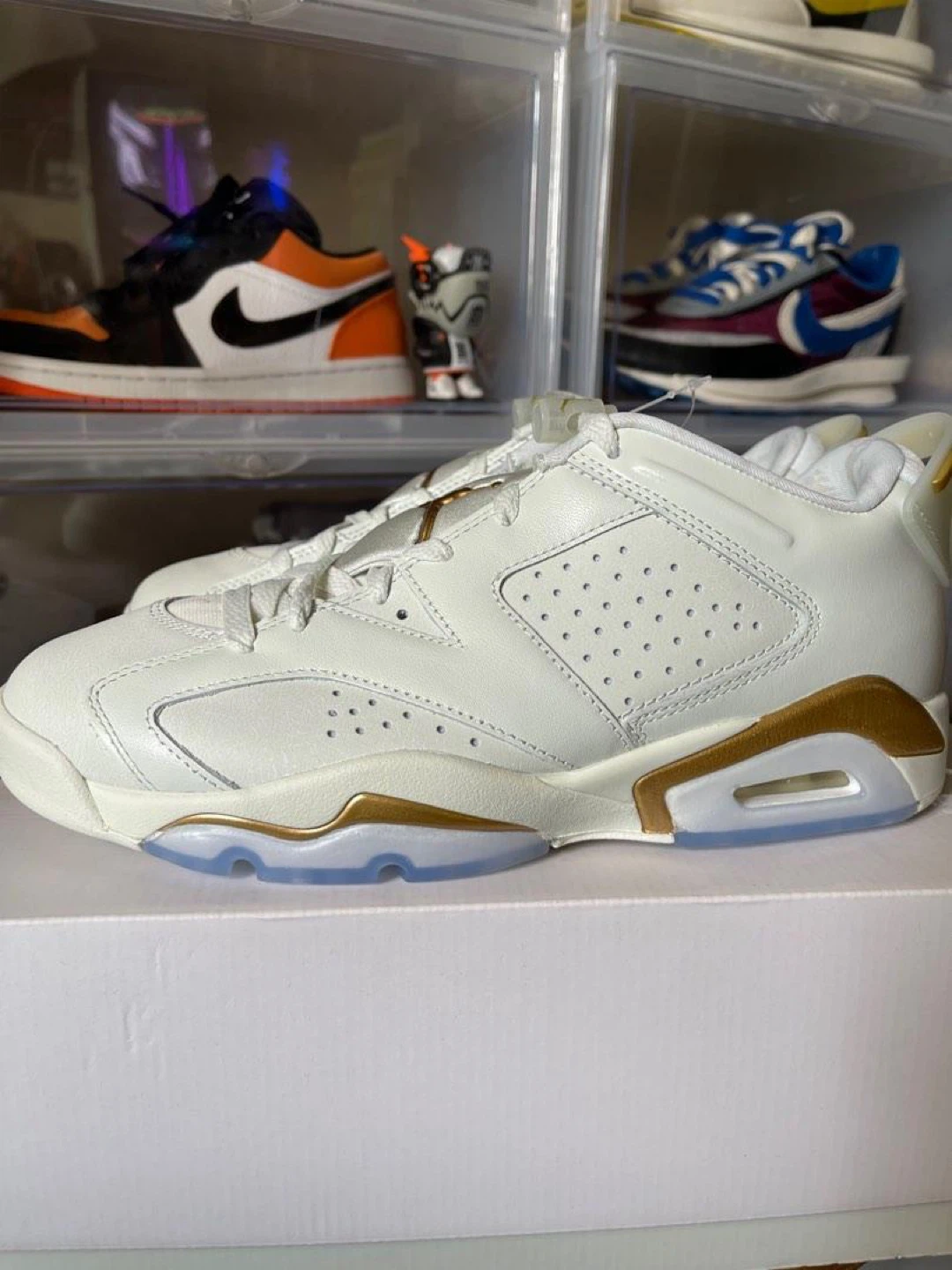 Jordan 6 Retro Low White Gold
