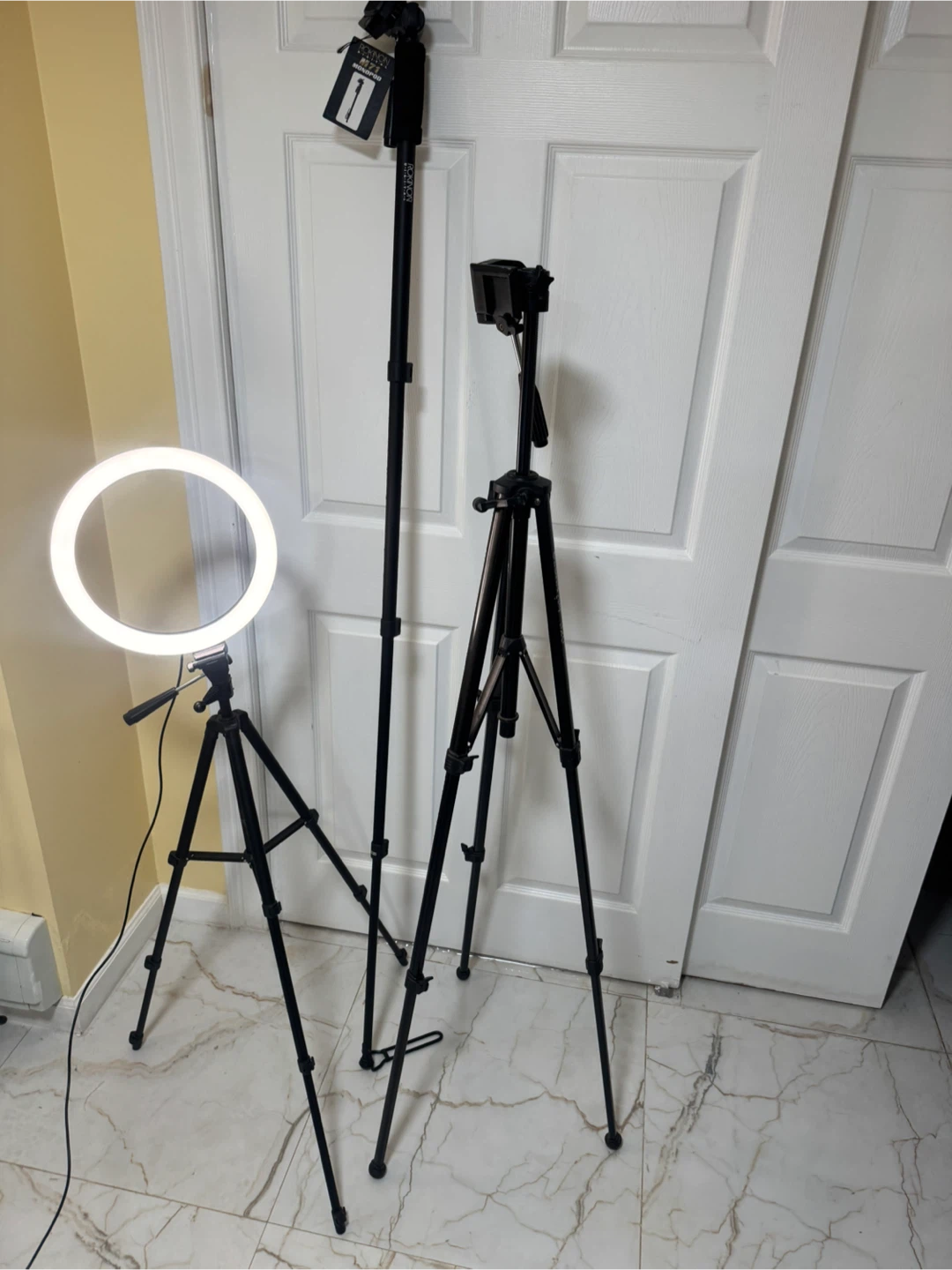 Rokinon M71 Monopod and 2 Tripods - photo 4