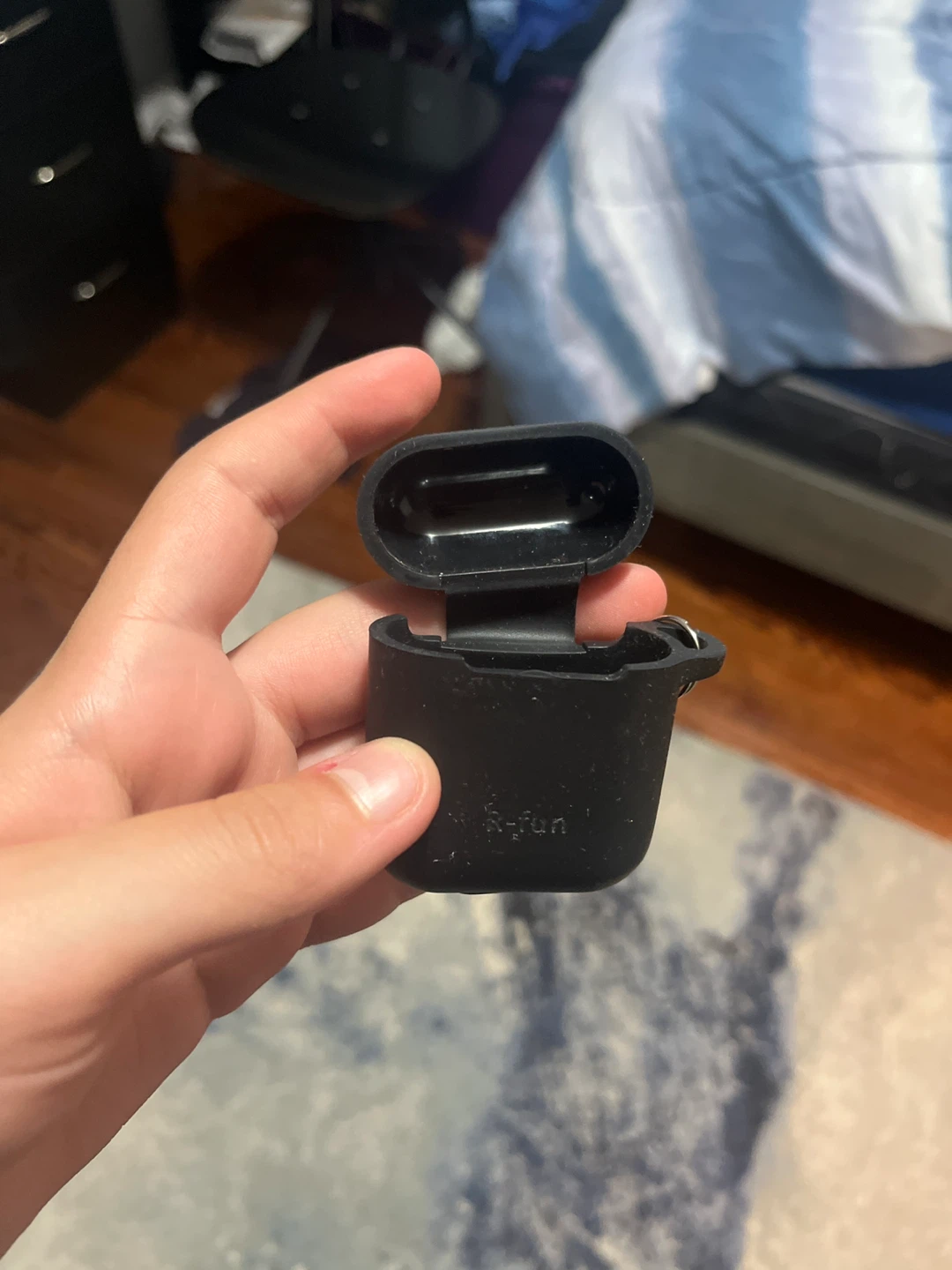 R-Fun Black Silicone AirPod case