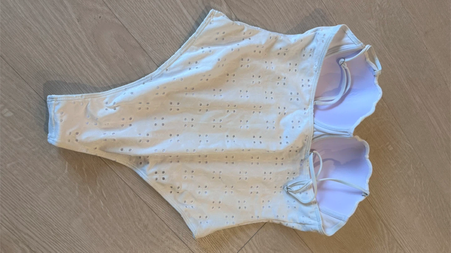 White Eyelet Swimsuit with Padded Cups - XL - photo 2