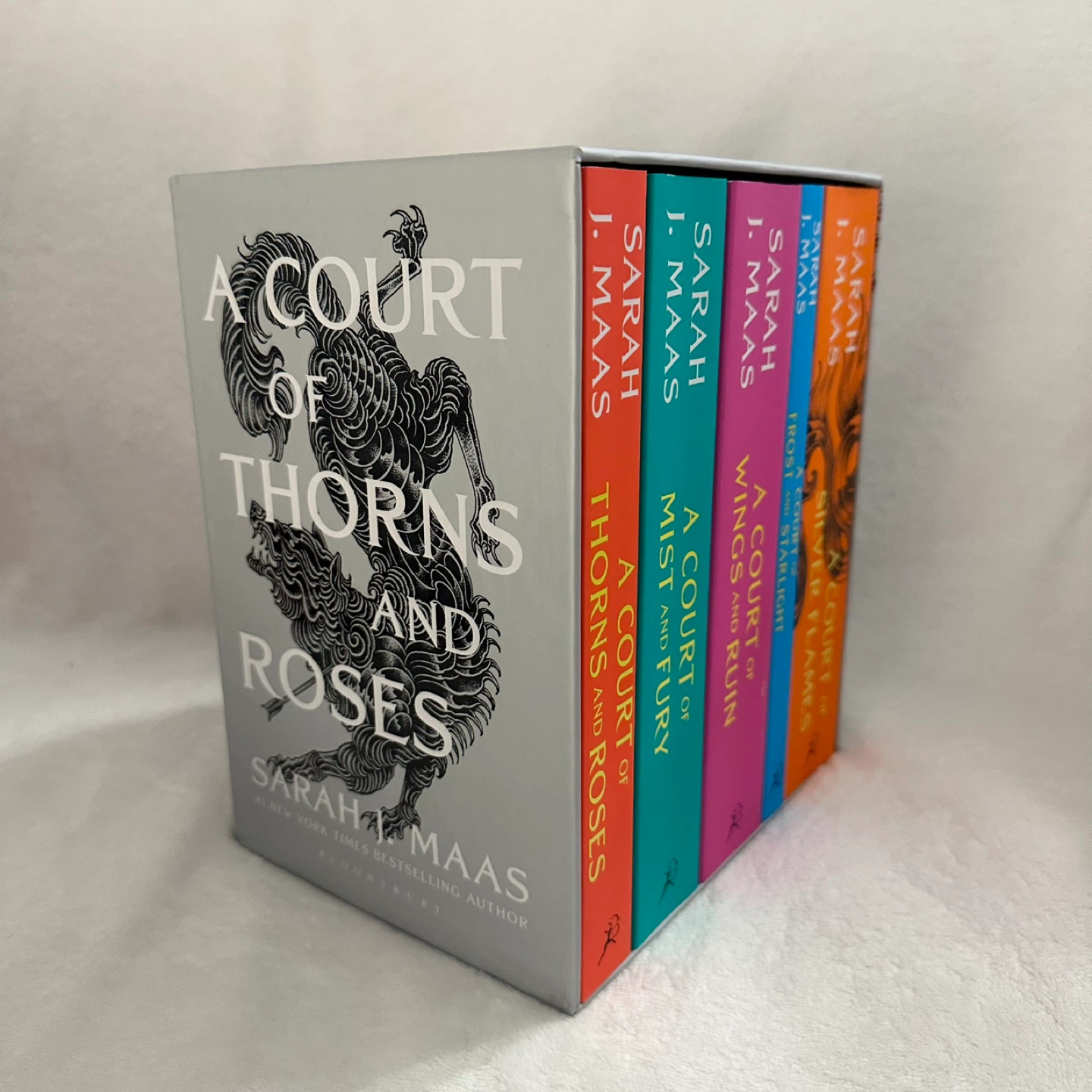 New Acotar A Court of Thorns and Roses Box Set Sarah J. Maas