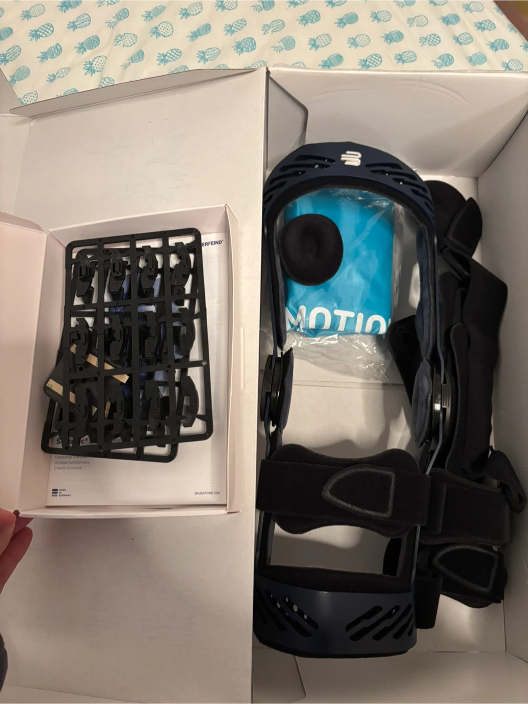 Bauerfeind SecuTec Genu Knee Brace Size 5 Blue - photo 2
